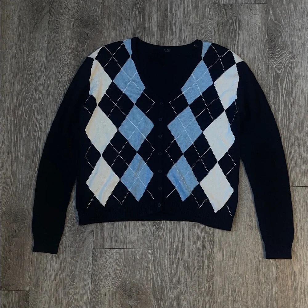Brandy Melville Navy Cream Argyle V-Neck Sweater tennis prep cardigan one size